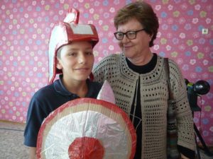 iryna-zarnasek_dzicachy_dom